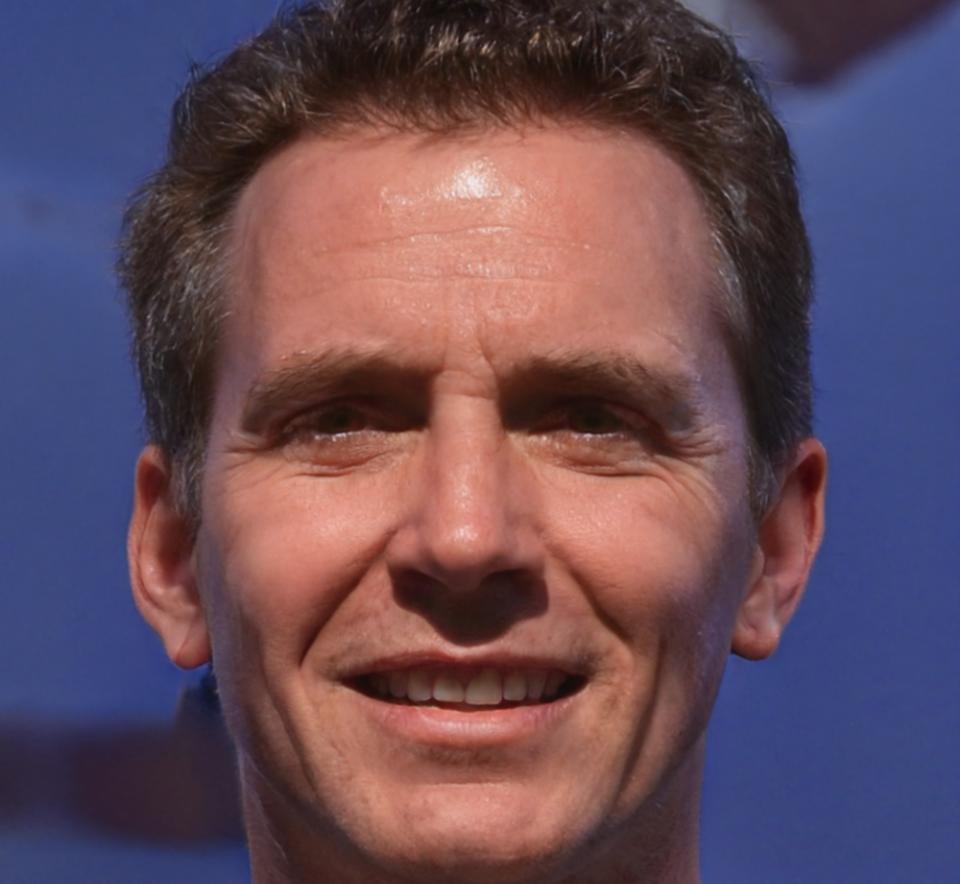 Tobias Kellerman - Senior Financial Analyst